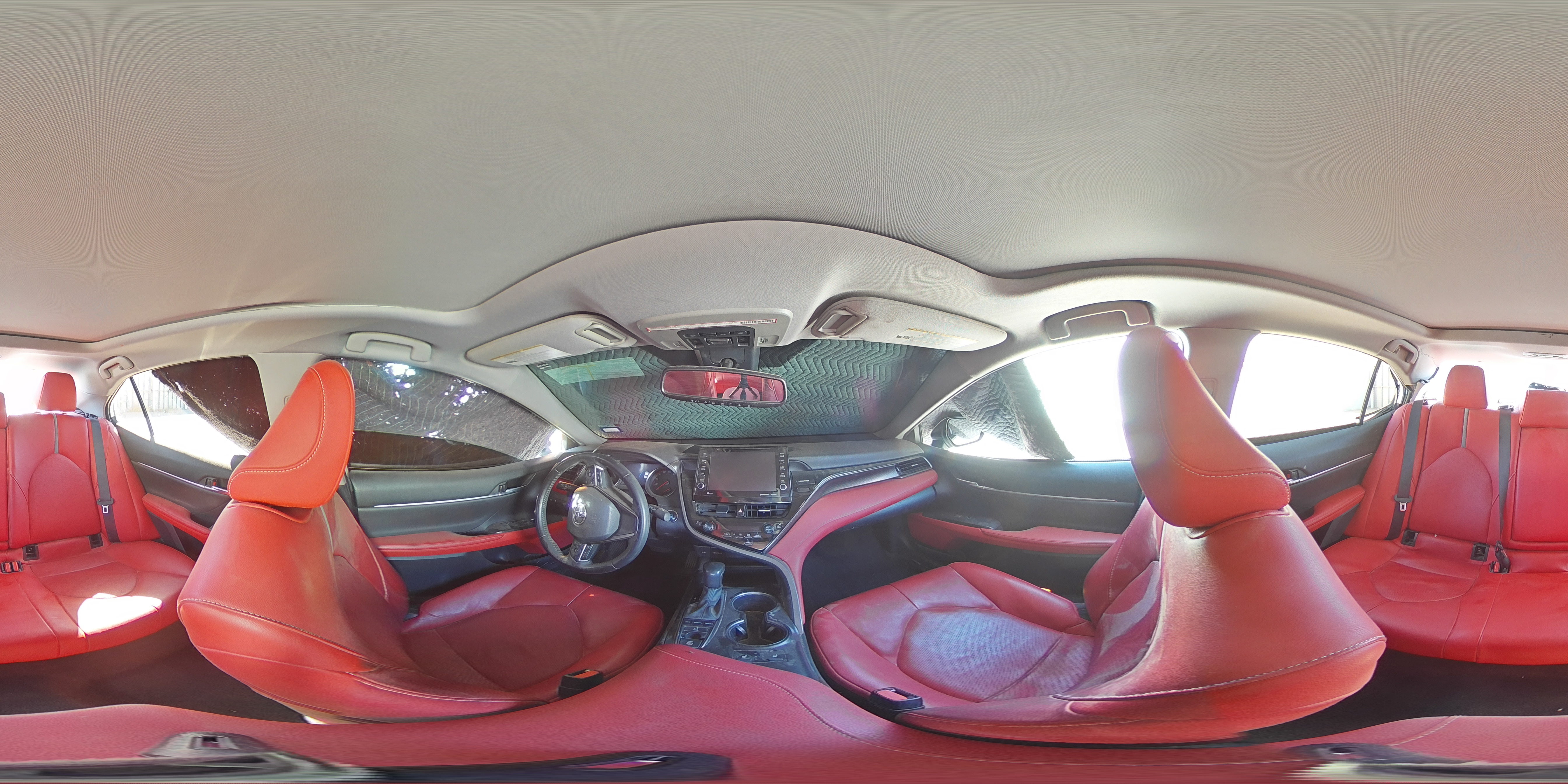 2021 Toyota Camry - Image 13
