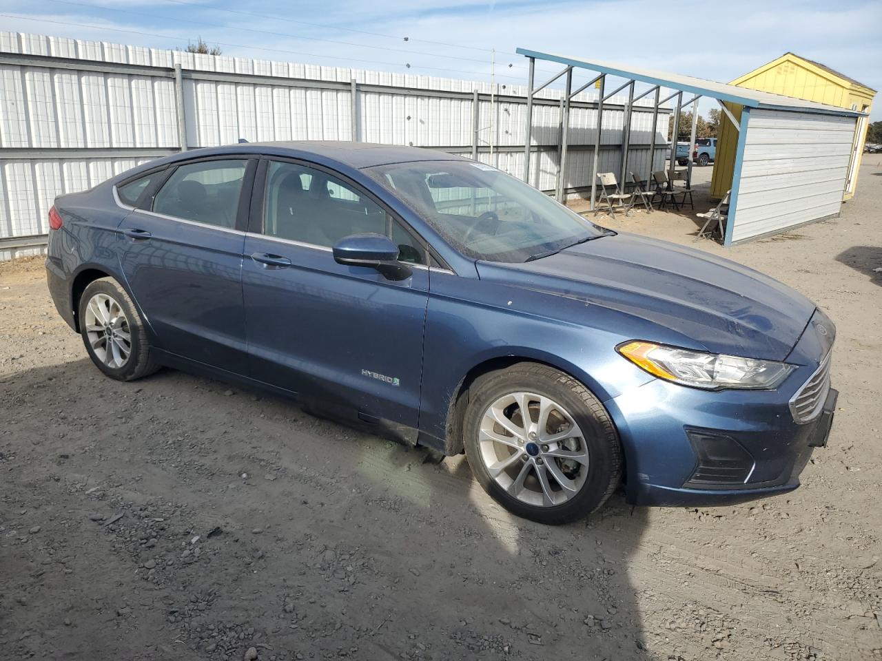 VIN 3FA6P0LU9KR195691 2019 FORD FUSION no.4