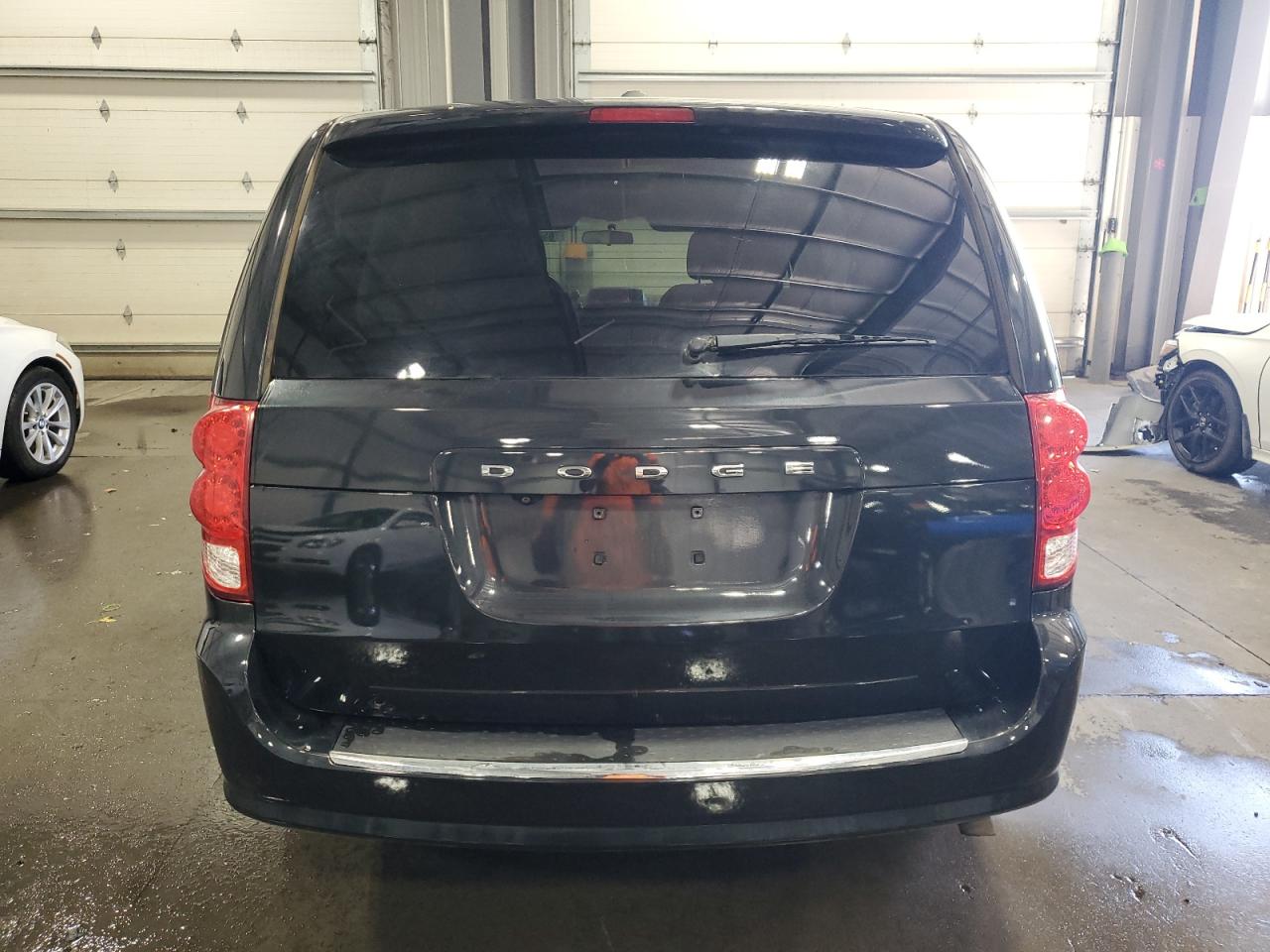 2C4RDGDG7CR271403 2012 Dodge Grand Caravan Crew