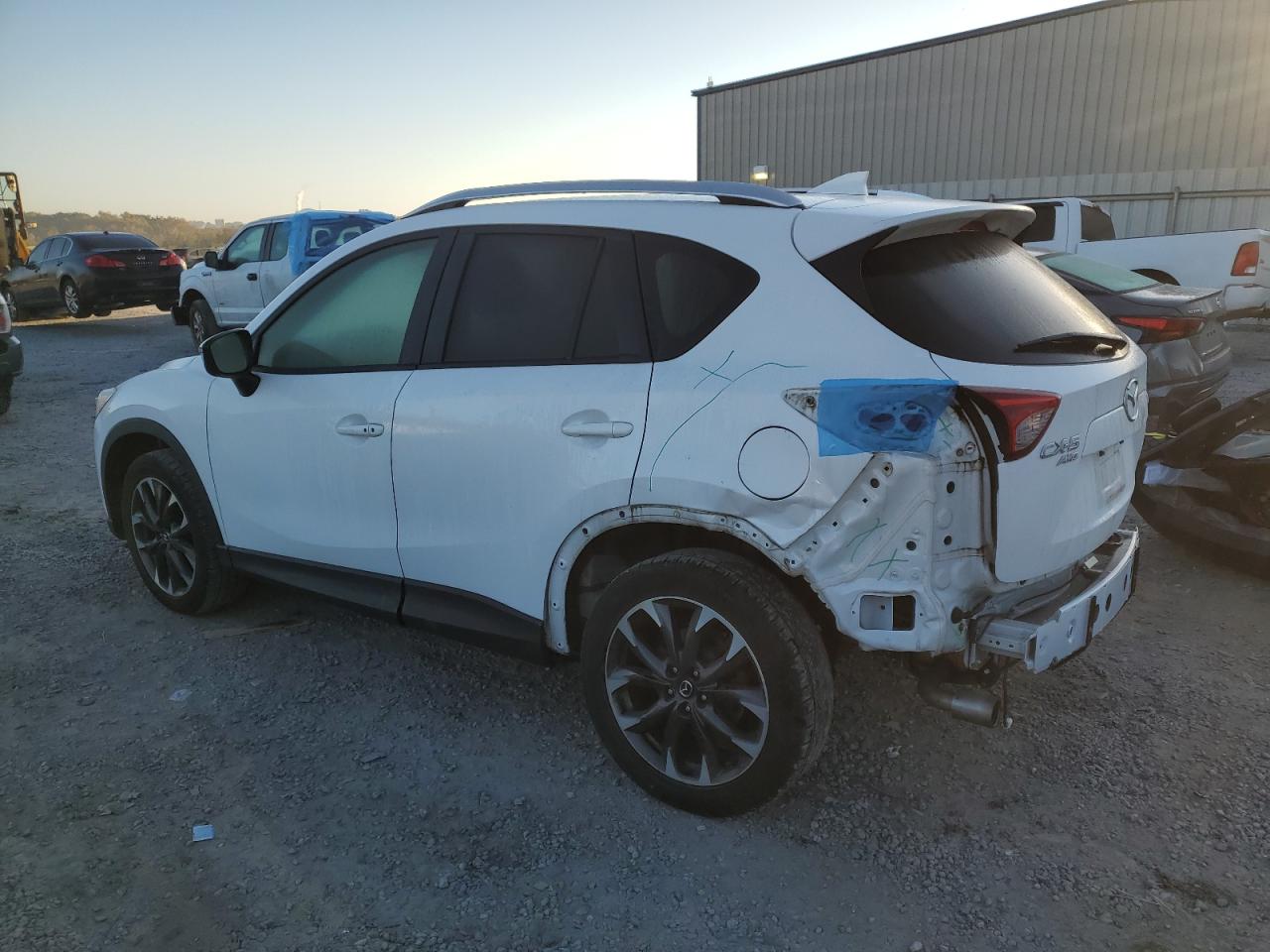 2016 Mazda CX-5 - Image 2