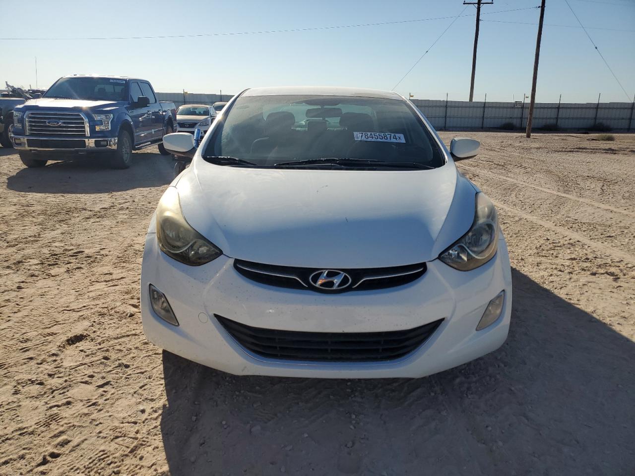 2013 Hyundai Elantra - Image 5