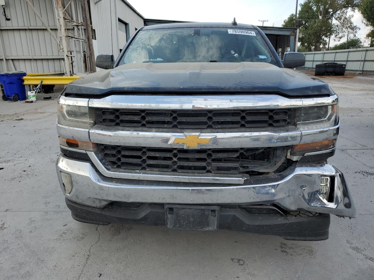 2017 Chevrolet Silverado - Image 5