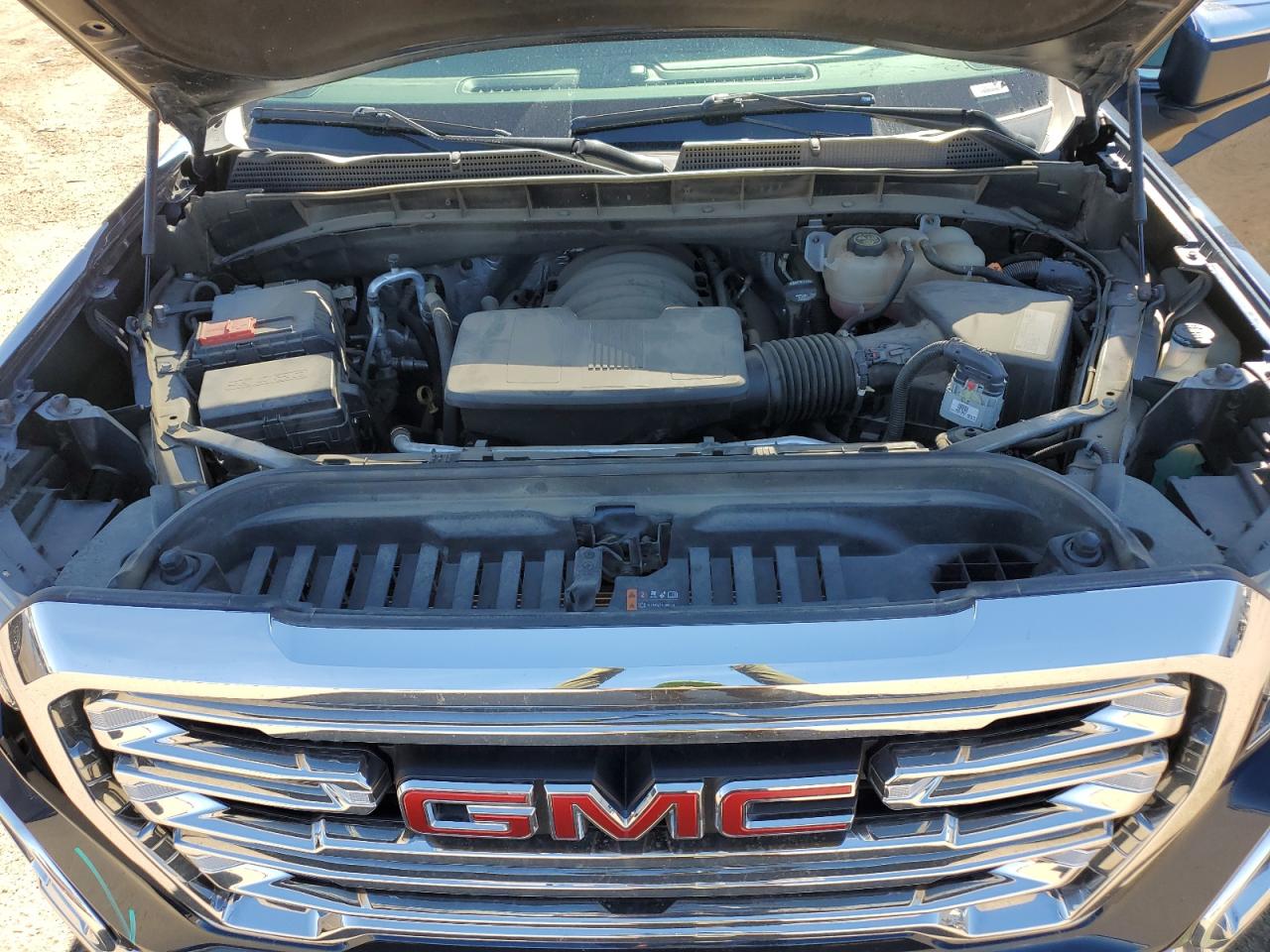 3GTU9DED7KG135758 2019 GMC Sierra K1500 Slt