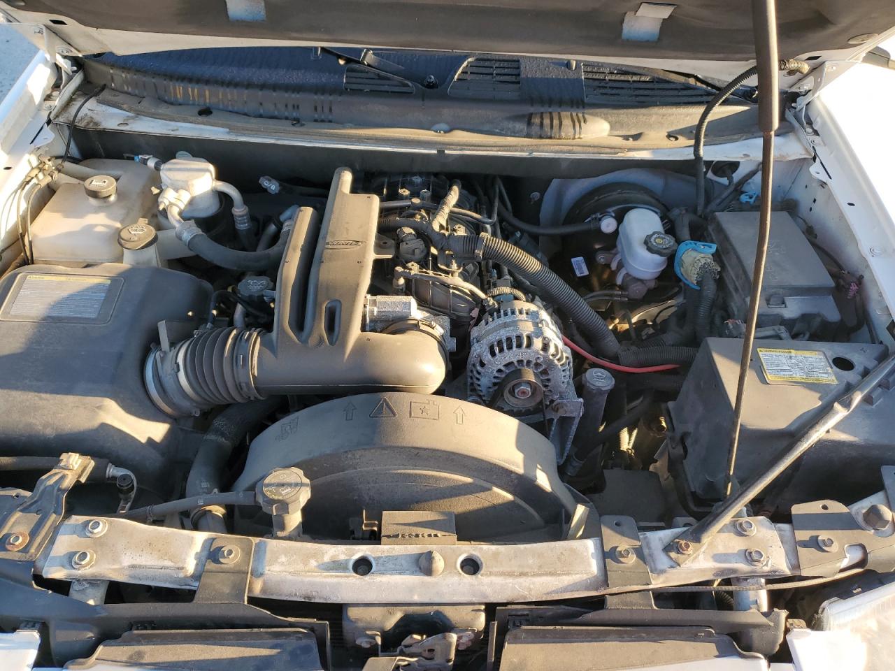 2009 GMC Envoy - Image 14