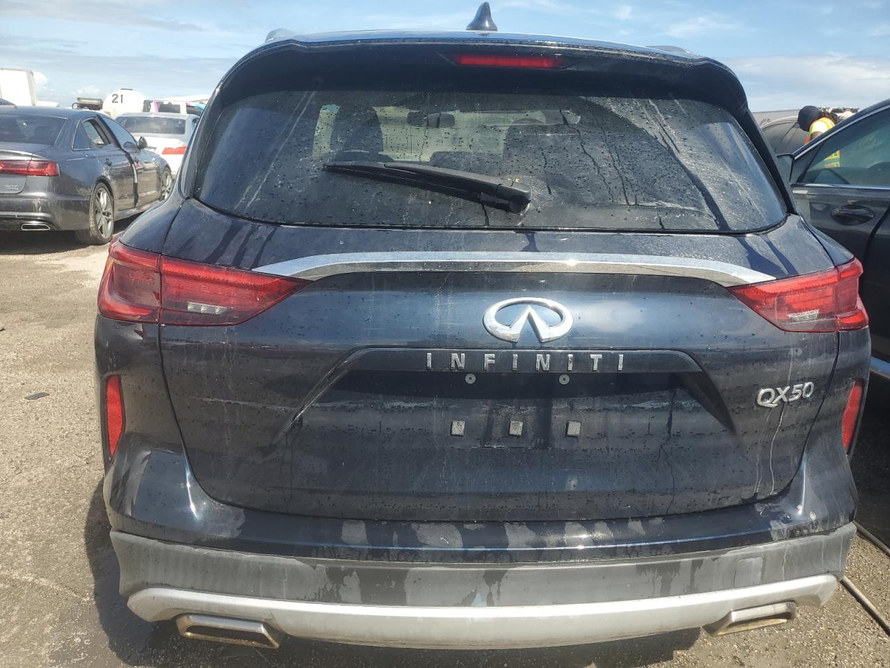 2019 Infiniti QX50 - Image 6