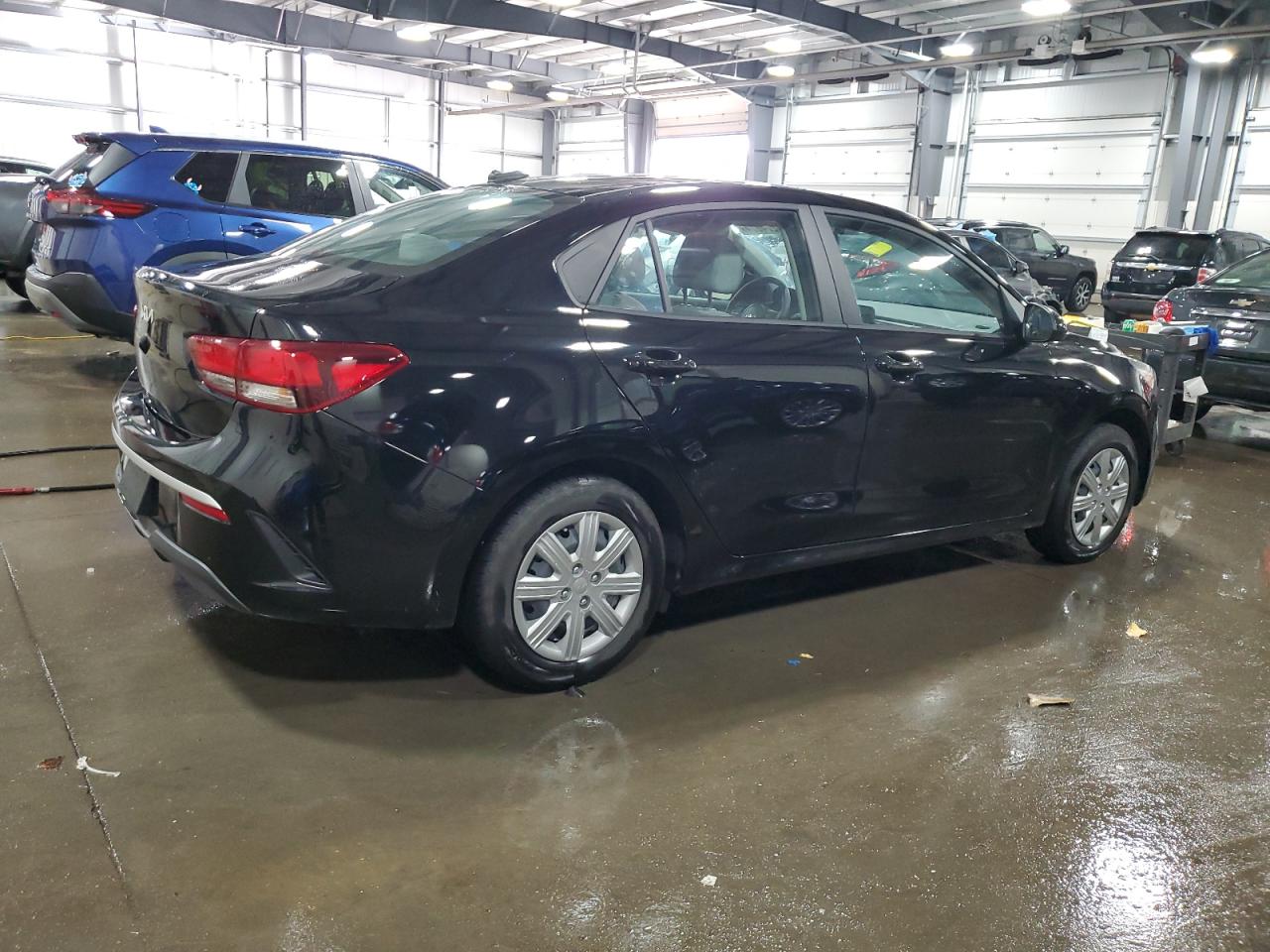 2023 Kia Rio - Image 3
