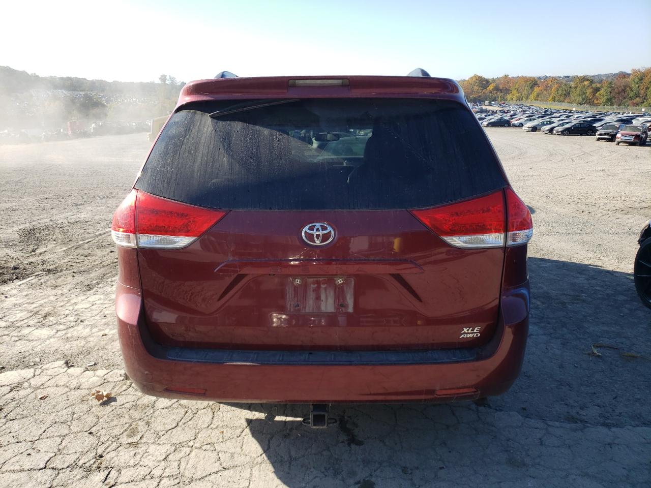 VIN 5TDDK3DC1ES075280 2014 TOYOTA All Models no.6