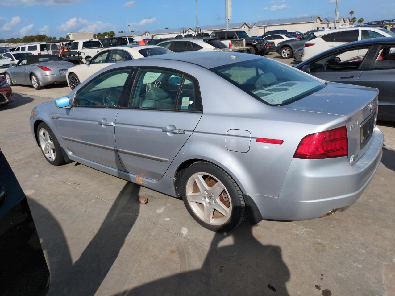 2004 Acura TL - Image 2