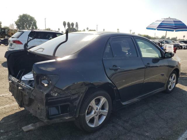 Седани TOYOTA COROLLA 2012 Чорний