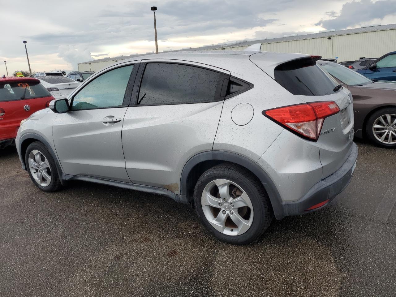 2016 Honda HR-V - Image 2