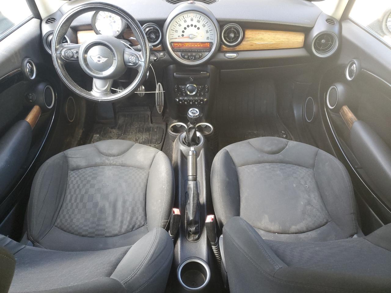 WMWZG3C54BTY31446 2011 Mini Cooper S Clubman