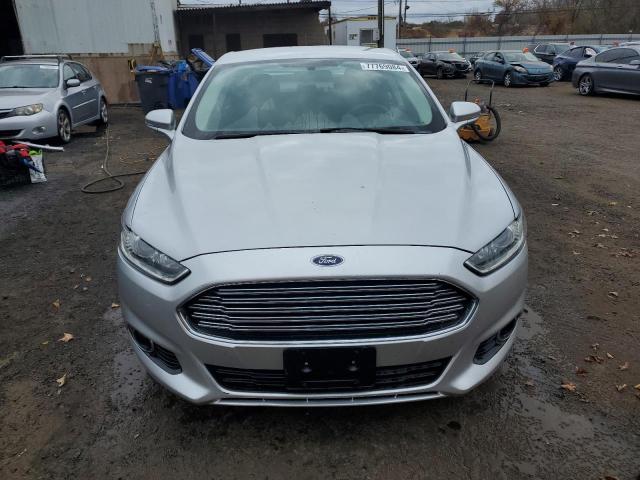  FORD FUSION 2016 Сріблястий