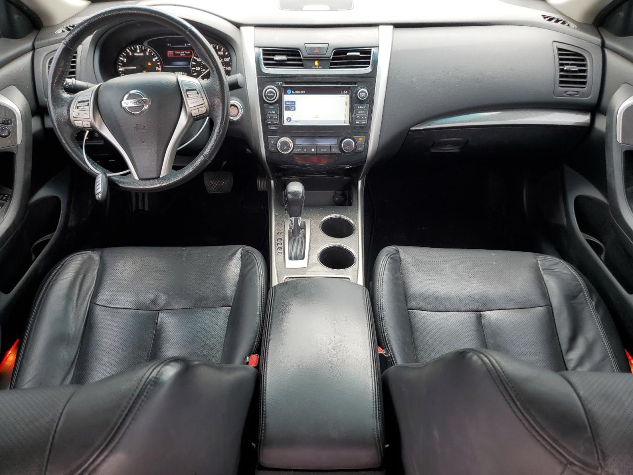 2015 Nissan Altima - Image 8