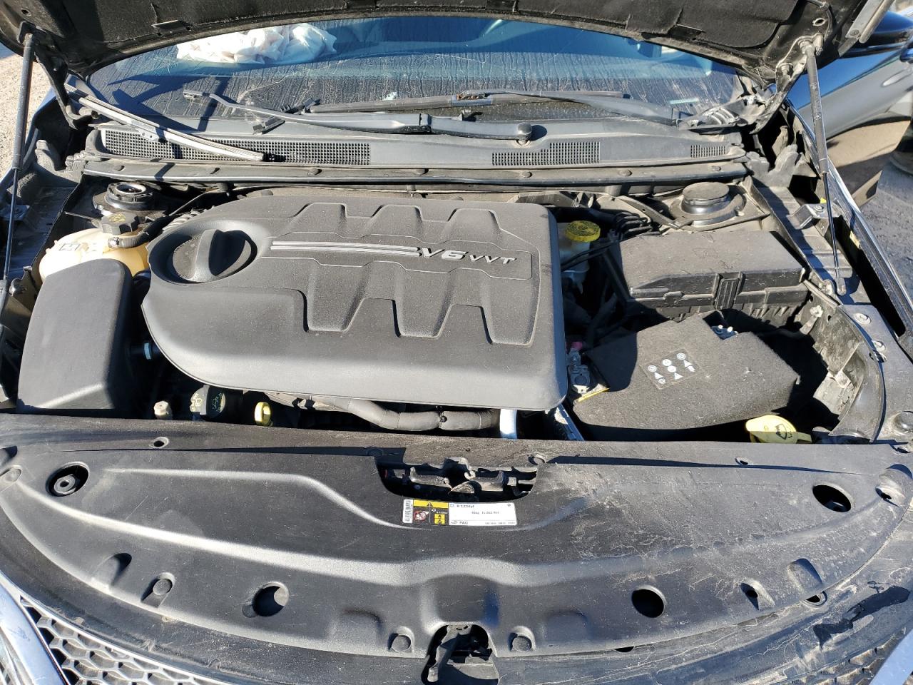 2015 Chrysler 200 C VIN: 1C3CCCCG7FN727960 Lot: 75710284