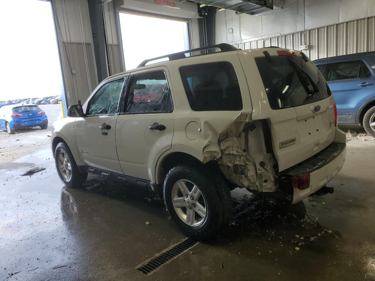 2011 Ford Escape - Image 2
