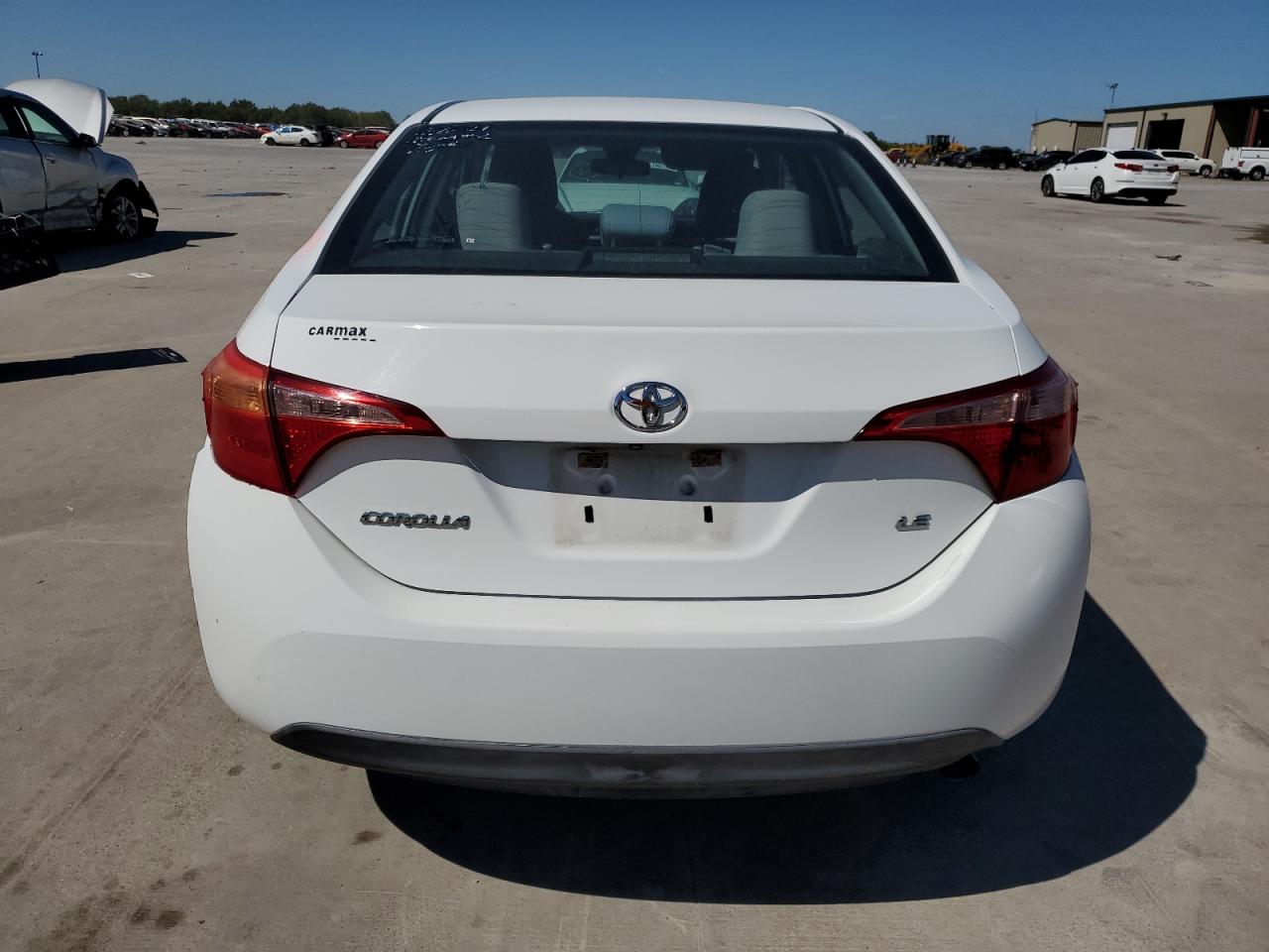 5YFBURHEXJP812205 2018 Toyota Corolla L