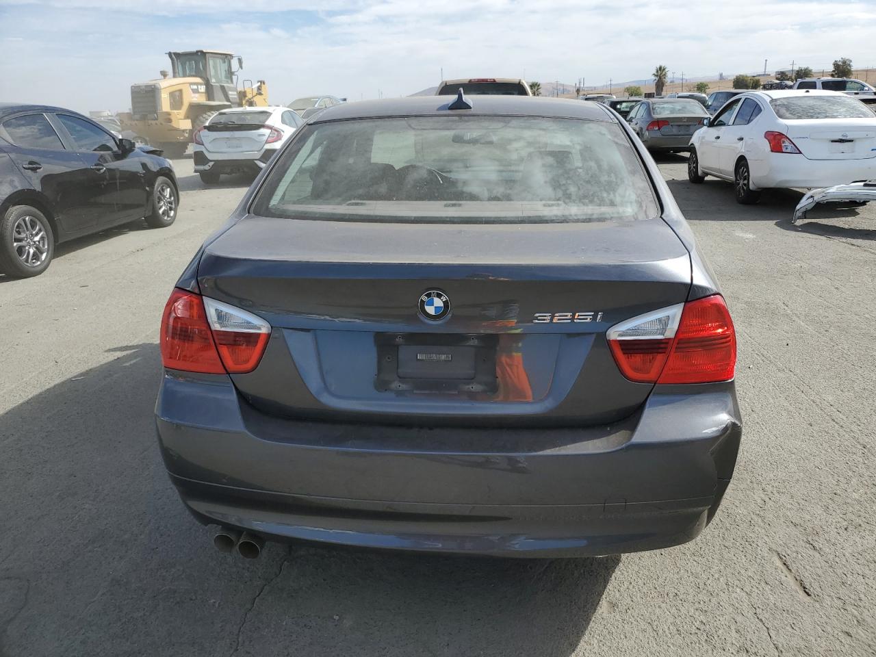 2006 BMW 325 I VIN: WBAVB13506PT07243 Lot: 77498074