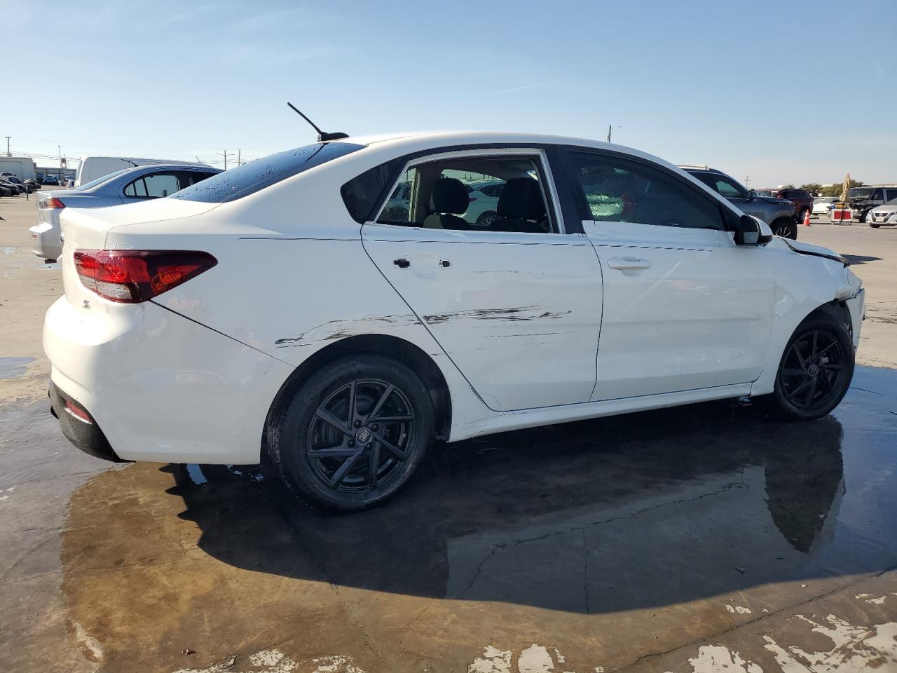 2019 Kia Rio - Image 3