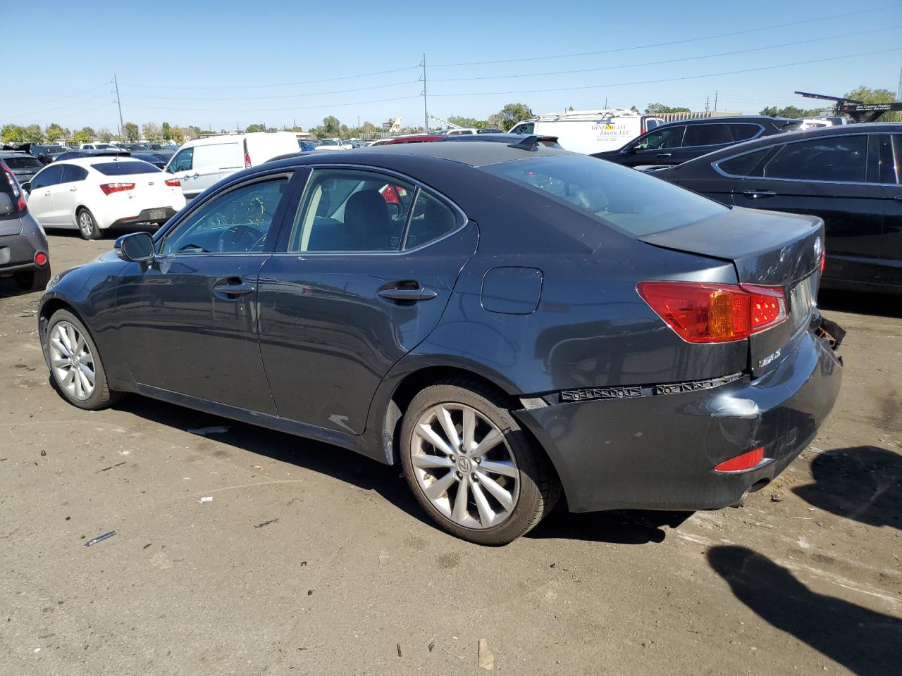 2010 Lexus IS - Image 2