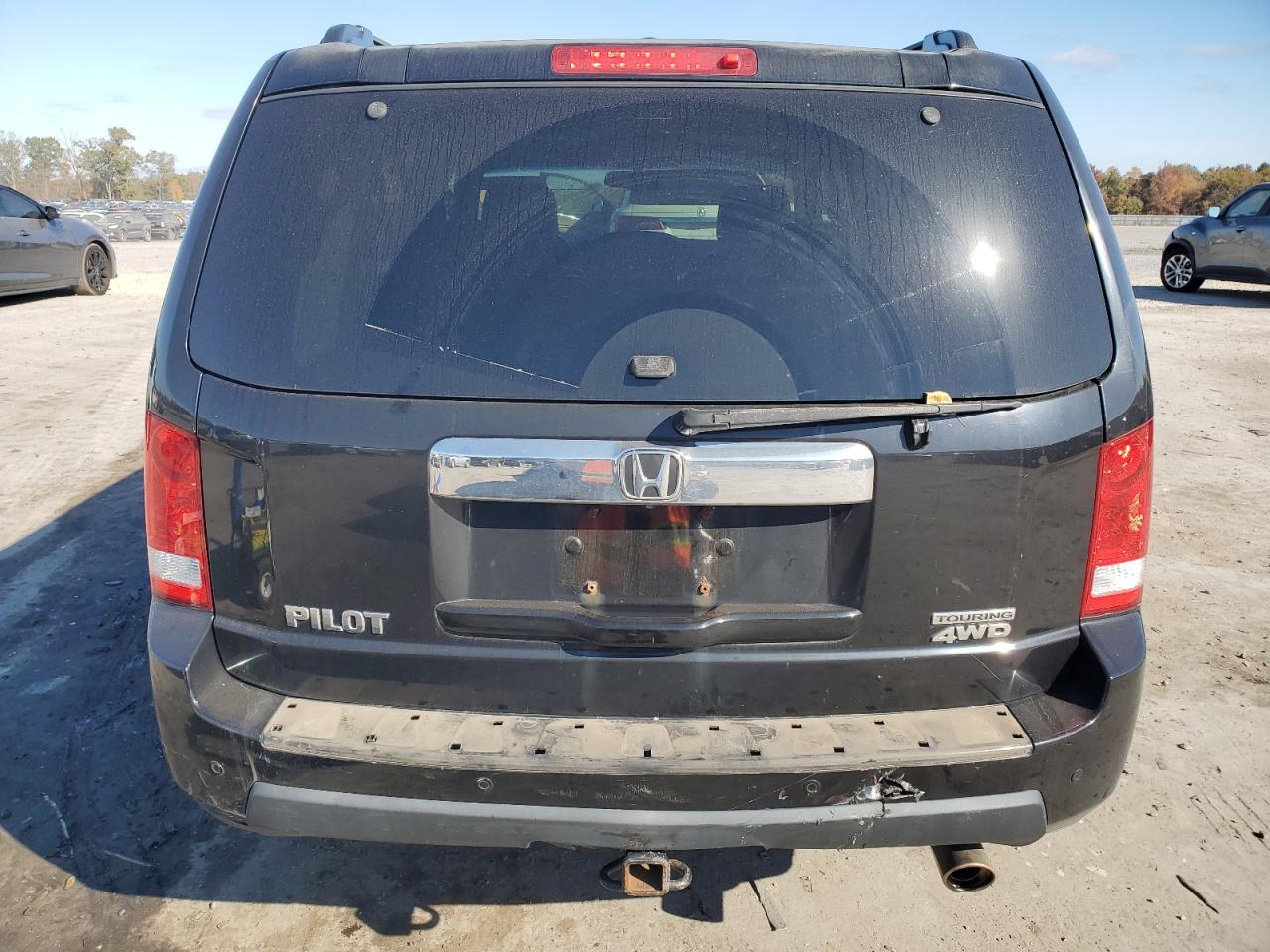 5FNYF4H94BB004925 2011 Honda Pilot Touring