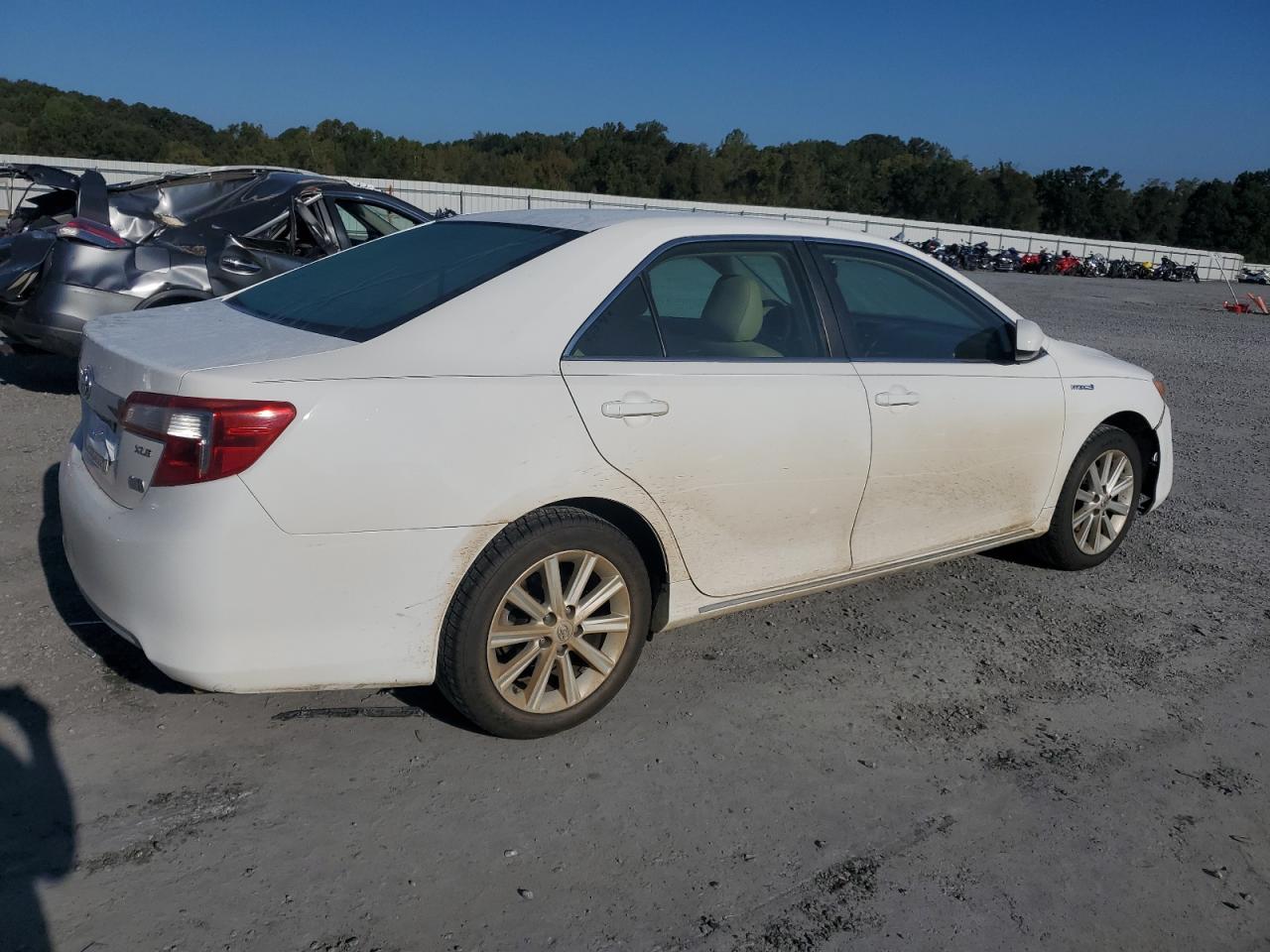 2013 Toyota Camry Hybrid VIN: 4T1BD1FK8DU094067 Lot: 74463734