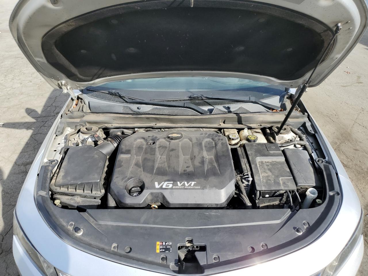 2016 Chevrolet Impala - Image 13