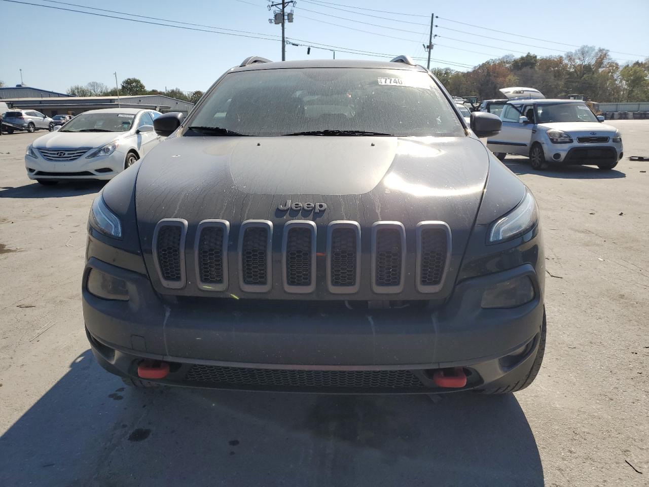 2017 Jeep Cherokee - Image 5