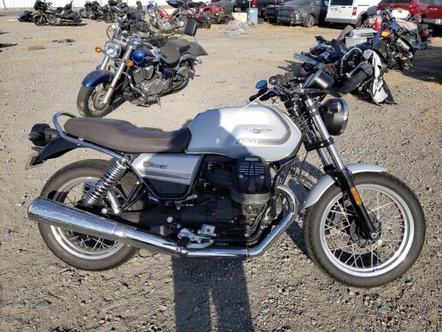 2021 Moto Guzzi V7 Special