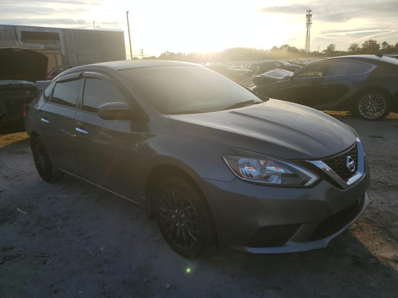 2018 Nissan Sentra - Image 4