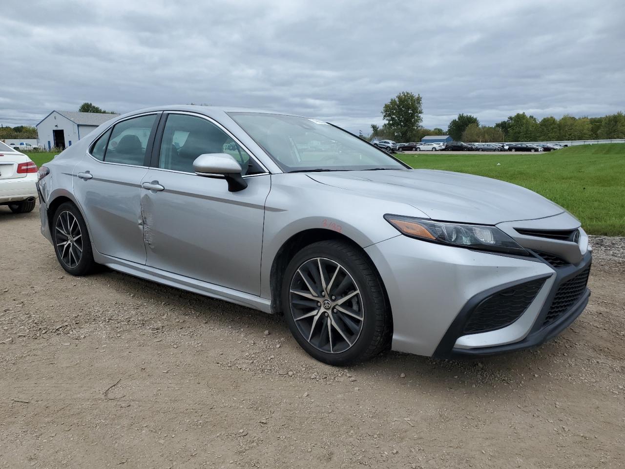 2022 Toyota Camry - Image 4