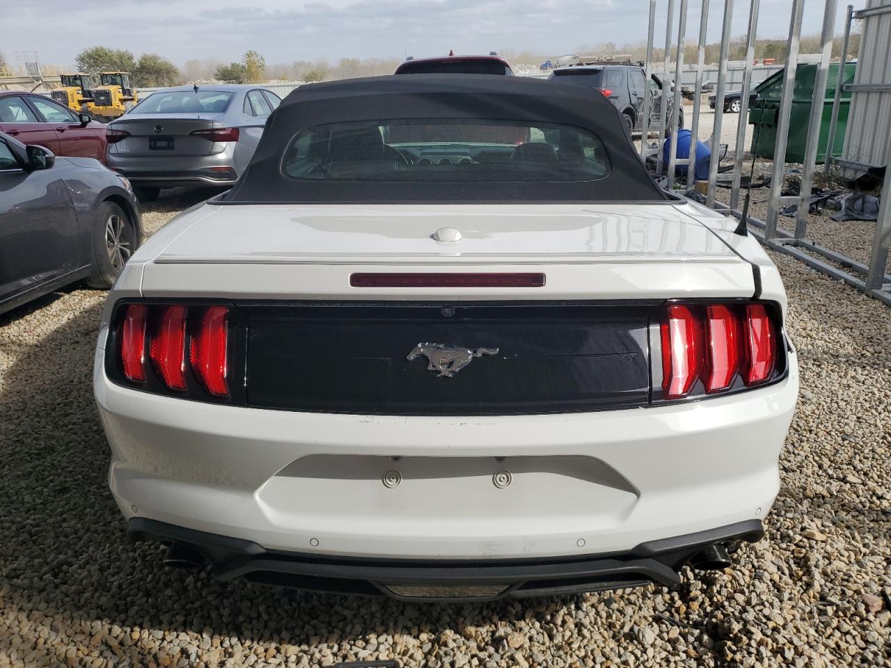 2022 Ford Mustang VIN: 1FATP8UH5N5105771 Lot: 78176444