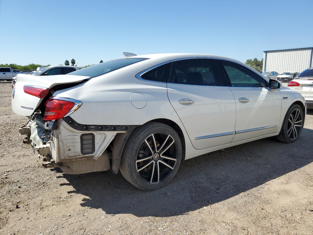 VIN 1G4ZP5SS7HU189566 2017 BUICK LACROSSE no.3