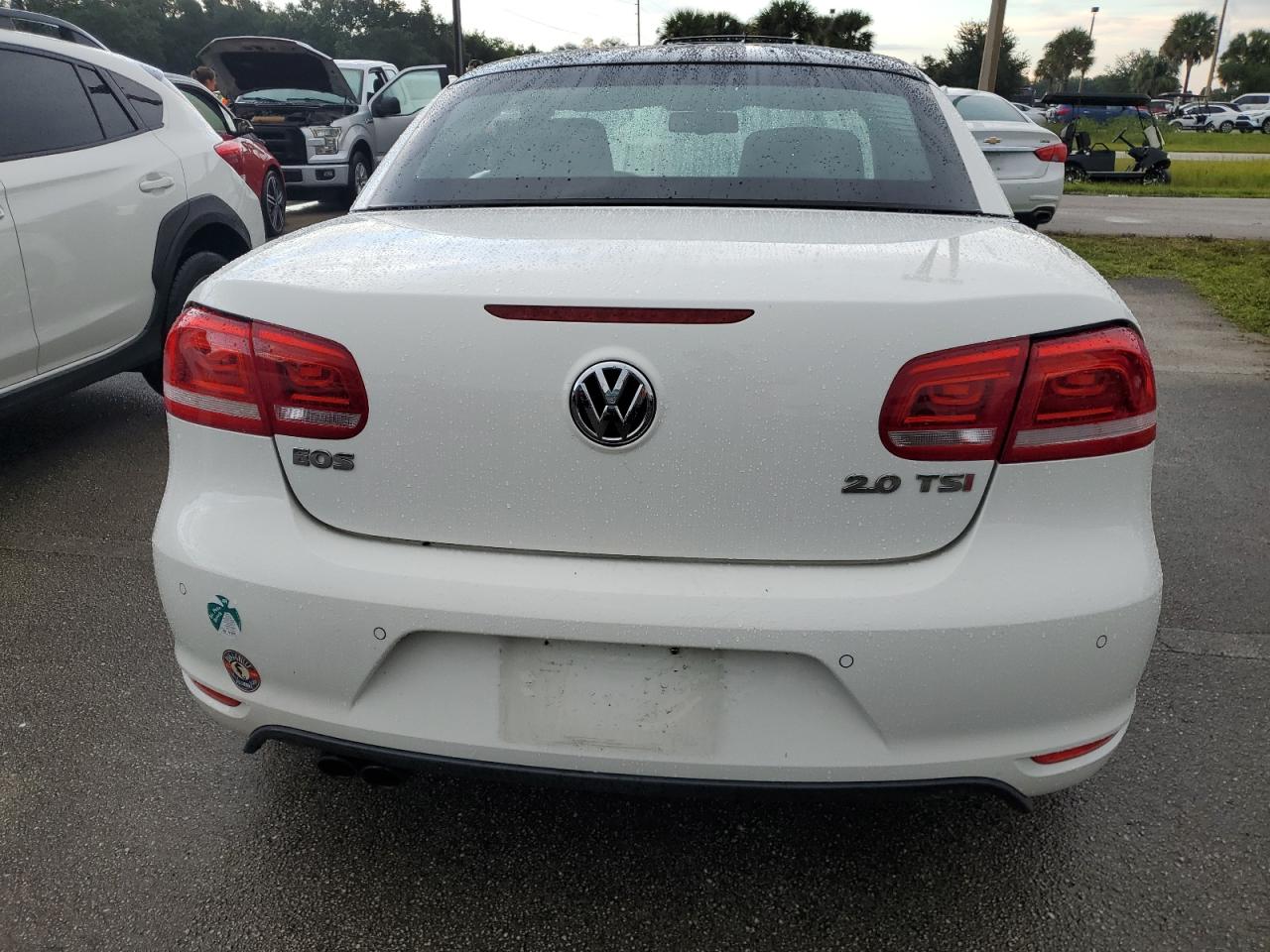 WVWFW7AH3CV014035 2012 Volkswagen Eos Lux