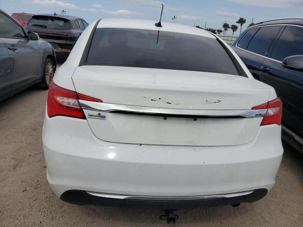 2012 Chrysler 200 Touring VIN: 1C3CCBBB4CN197734 Lot: 76564784