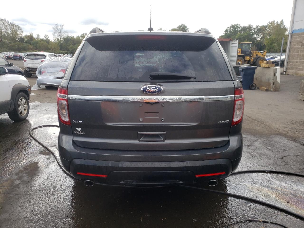 1FM5K8D80FGB55061 2015 Ford Explorer Xlt