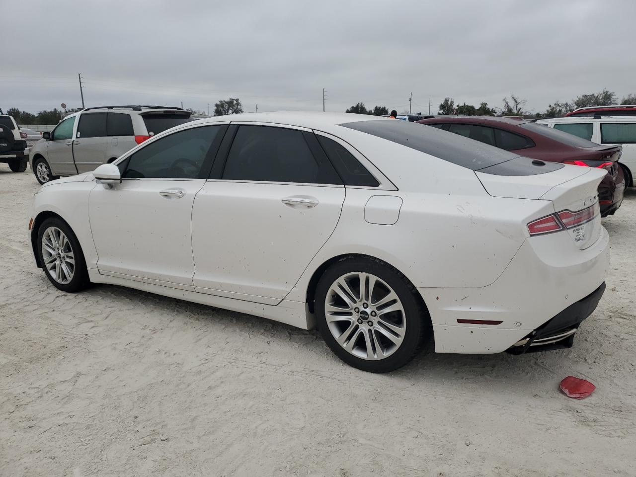 2013 Lincoln MKZ - Image 2