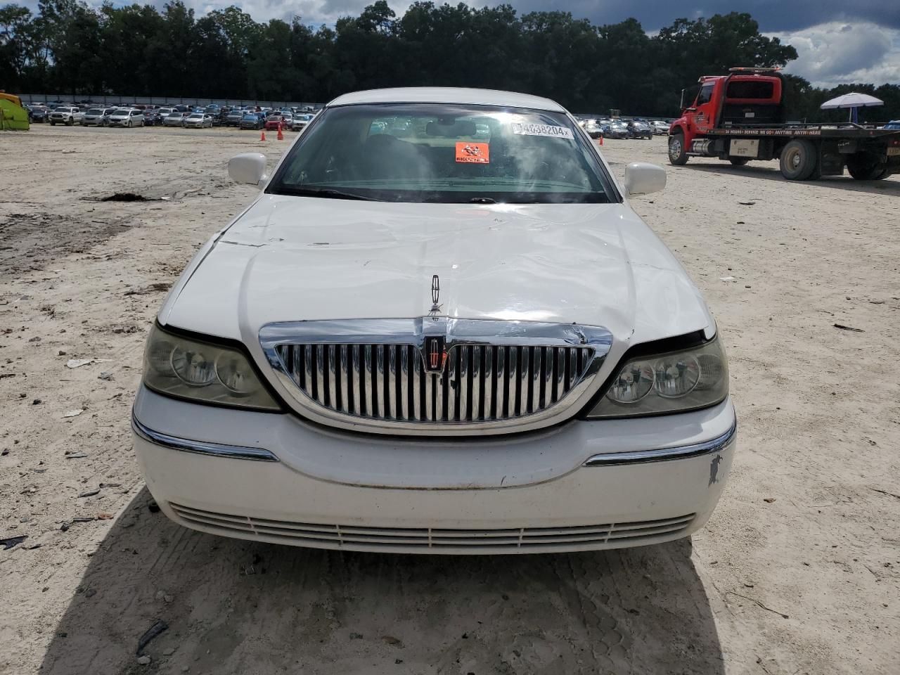 1LNHM81VX7Y628946 2007 Lincoln Town Car Signature