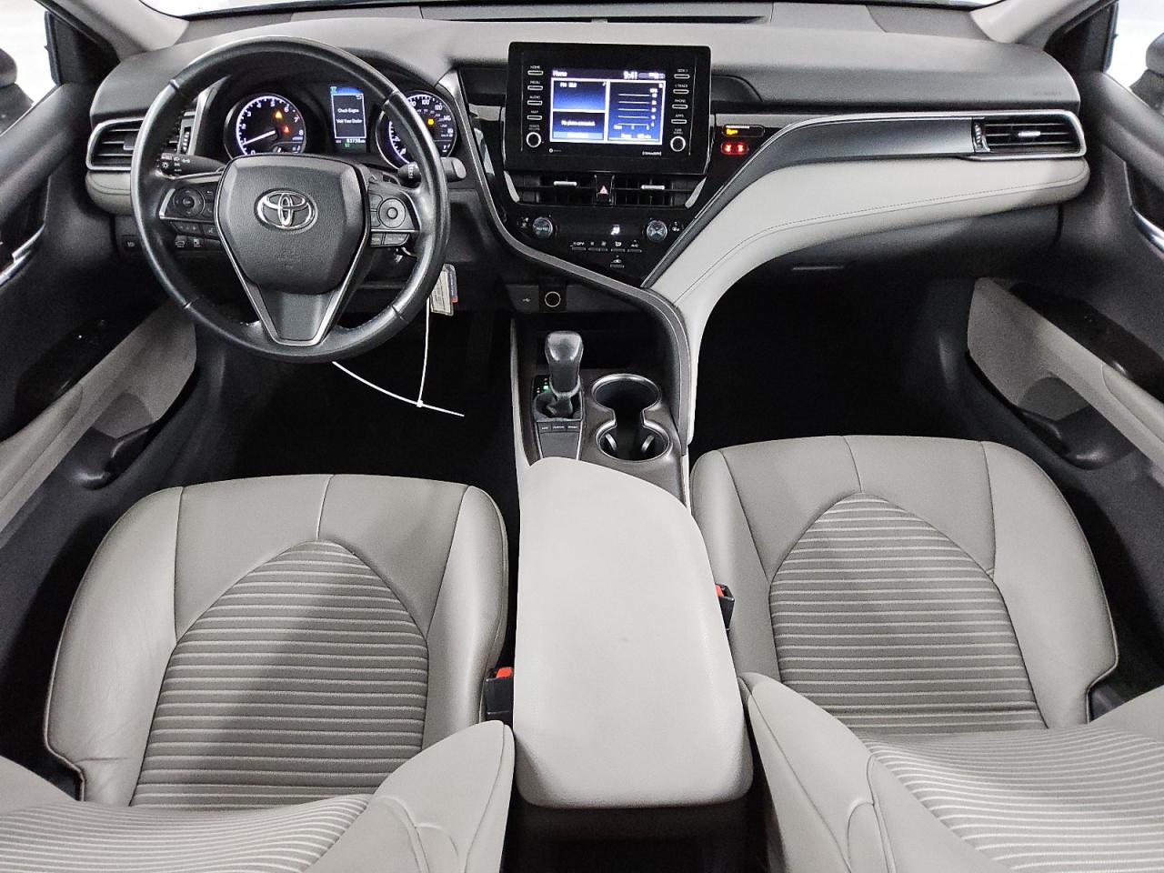 2022 Toyota Camry - Image 8
