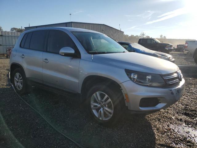  VOLKSWAGEN TIGUAN 2013 Серебристый