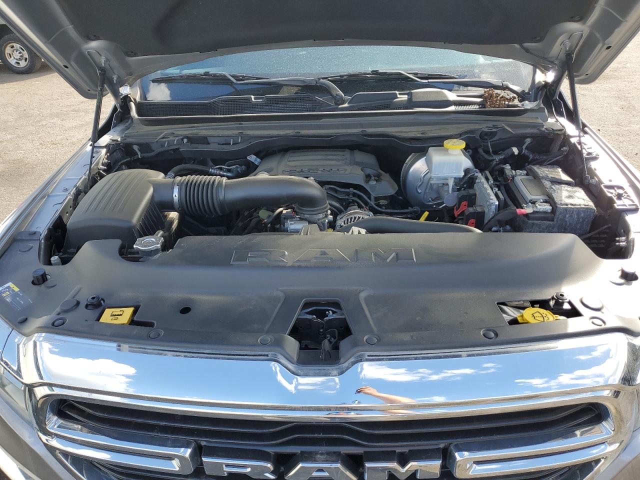 2020 RAM 1500 - Image 11