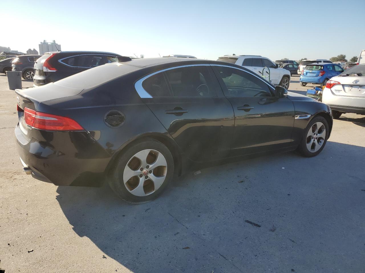 2017 Jaguar XE - Image 3