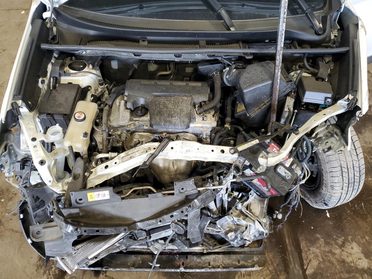 2017 Toyota RAV 4 - Image 12