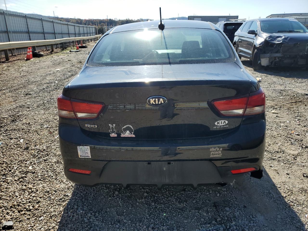 VIN 3KPA24AB9JE060082 2018 KIA RIO no.6