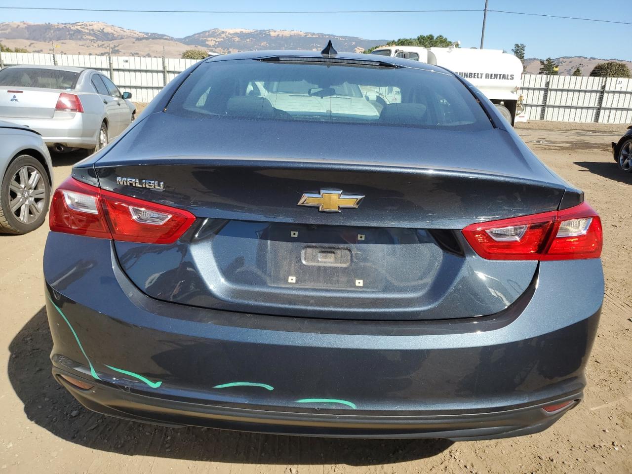 2020 Chevrolet Malibu Ls VIN: 1G1ZB5ST7LF137579 Lot: 76066904