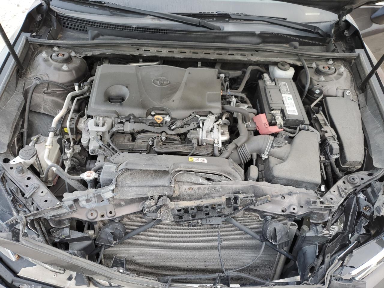 2020 Toyota Camry - Image 11
