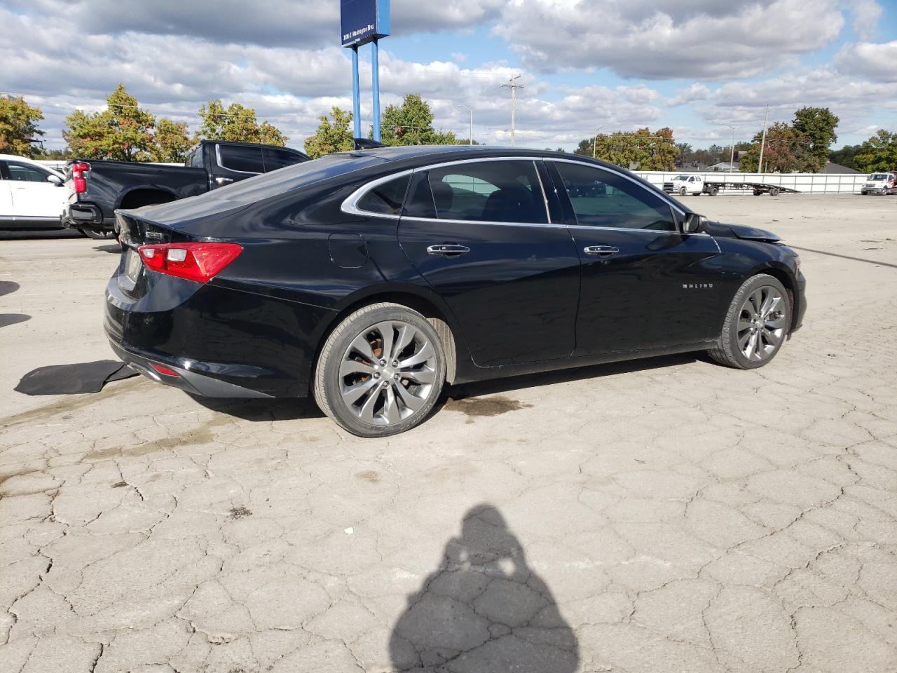 2016 Chevrolet Malibu - Image 3