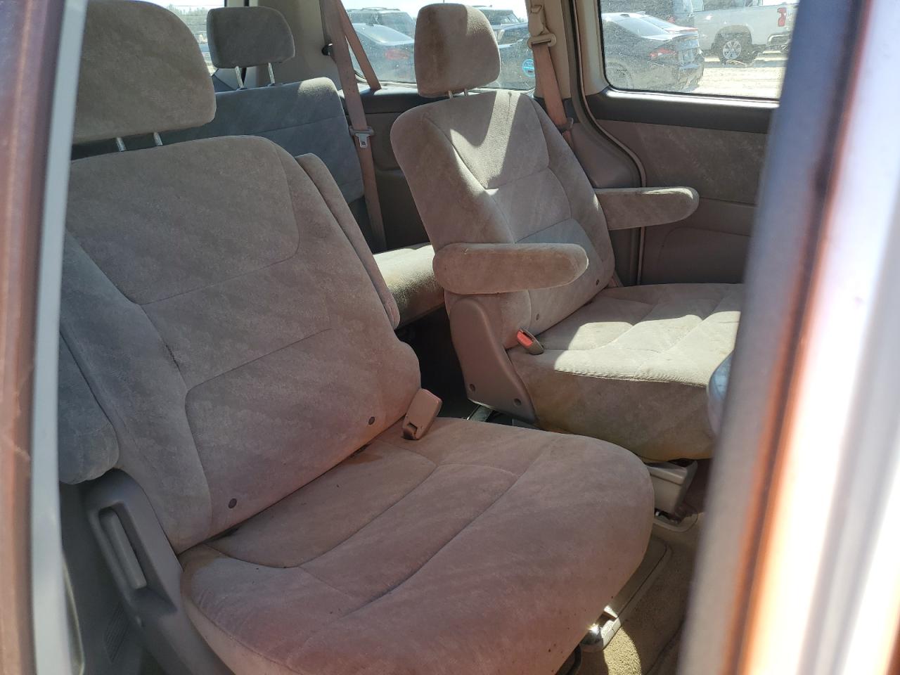 2003 Honda Odyssey - Image 11