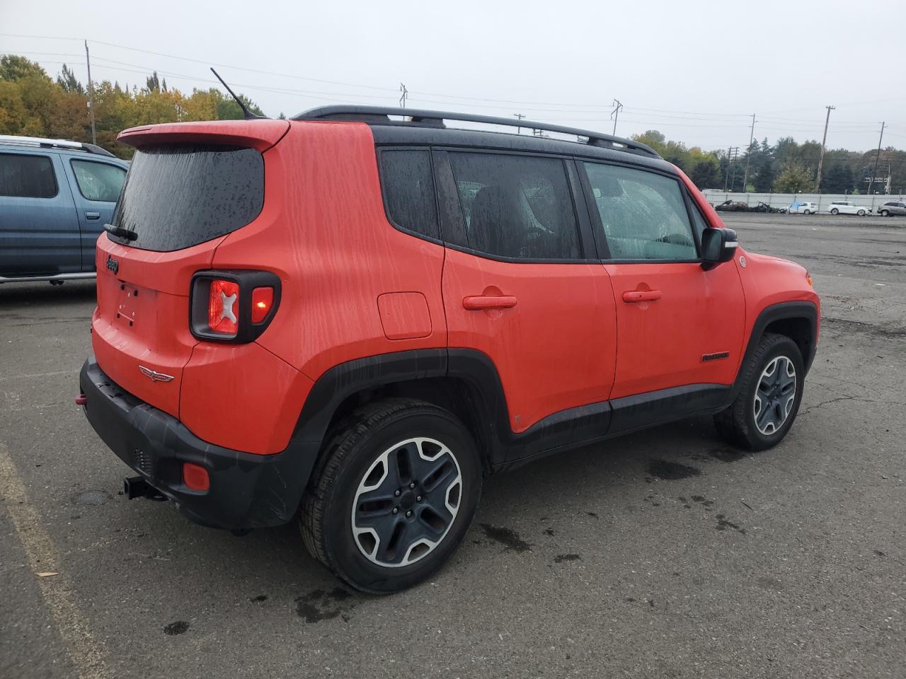 2017 Jeep Renegade - Image 3