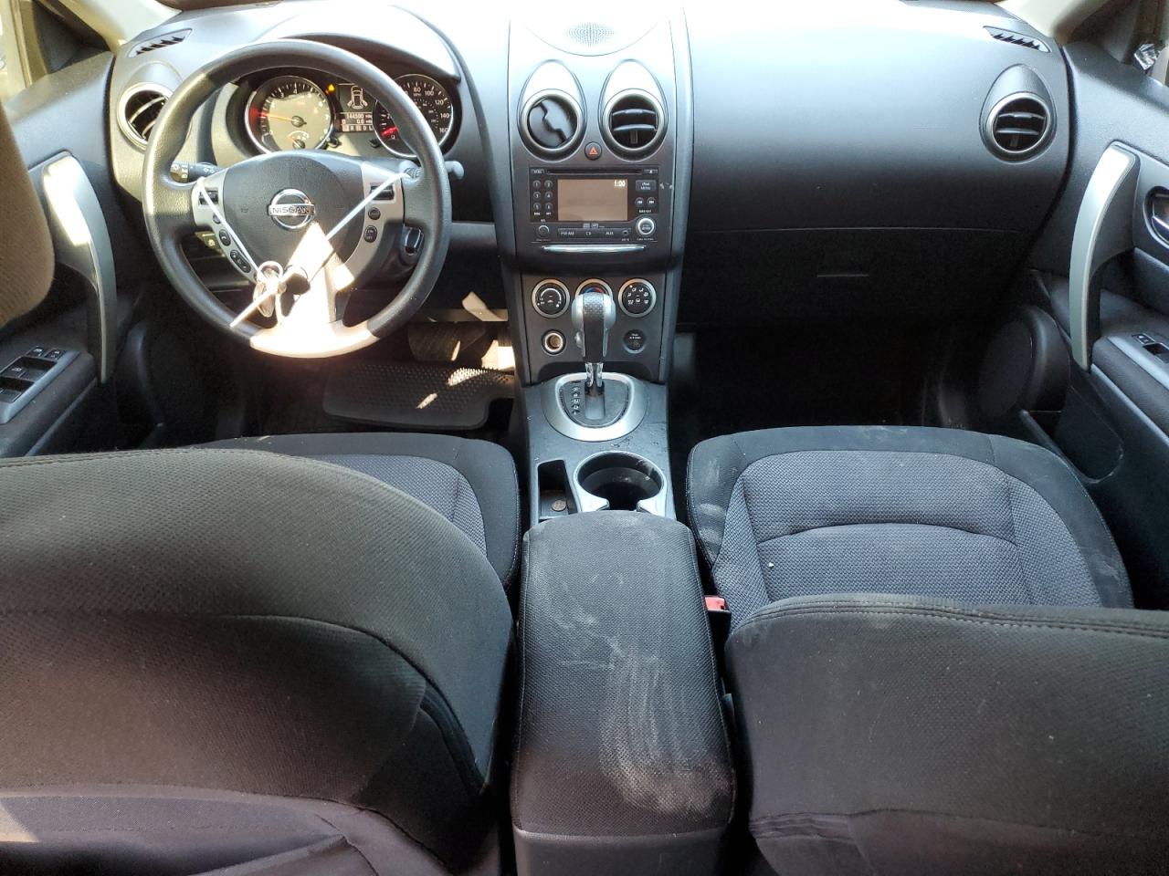 2011 Nissan Rogue - Image 8