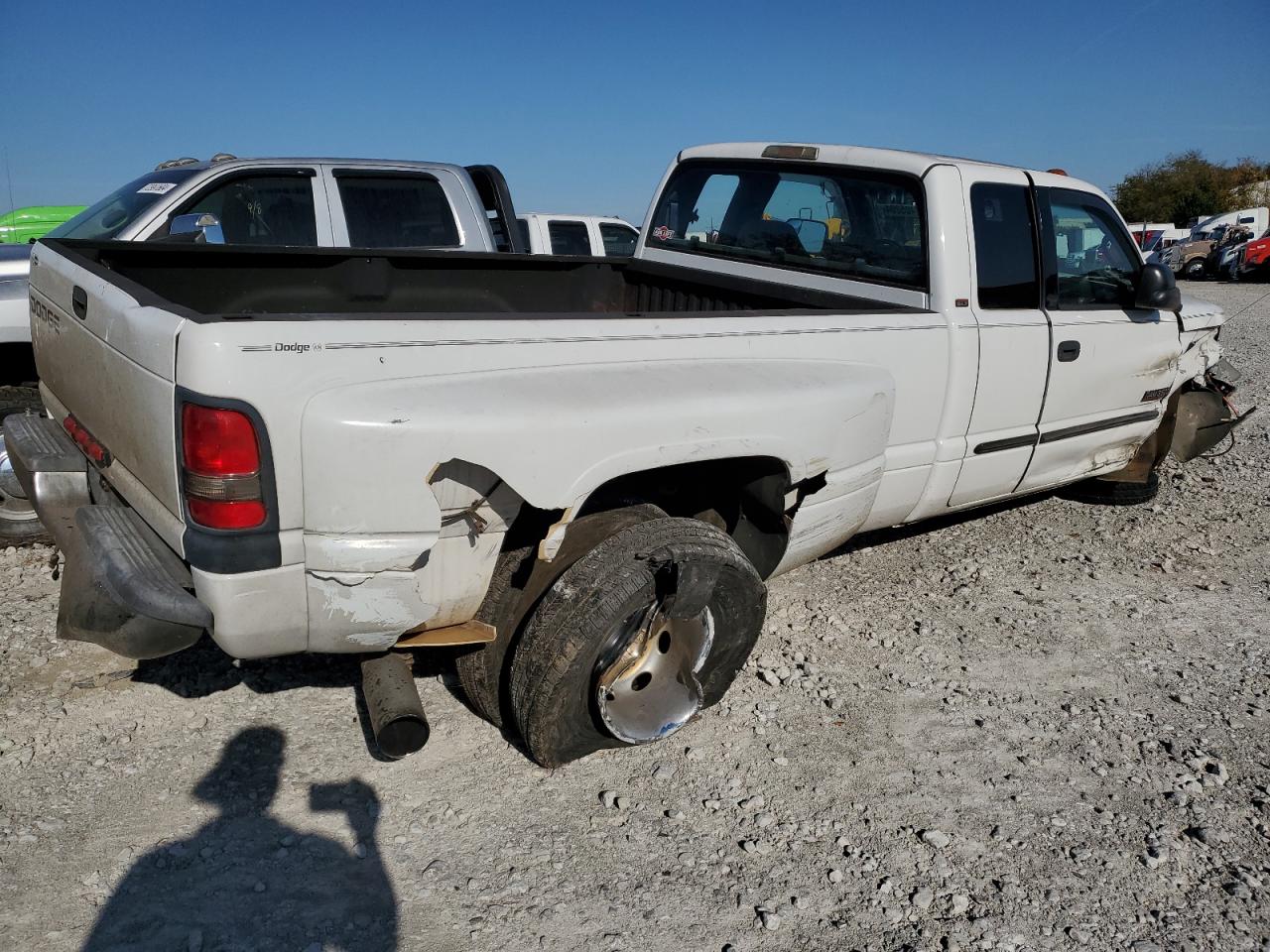 2002 Dodge RAM - Image 3